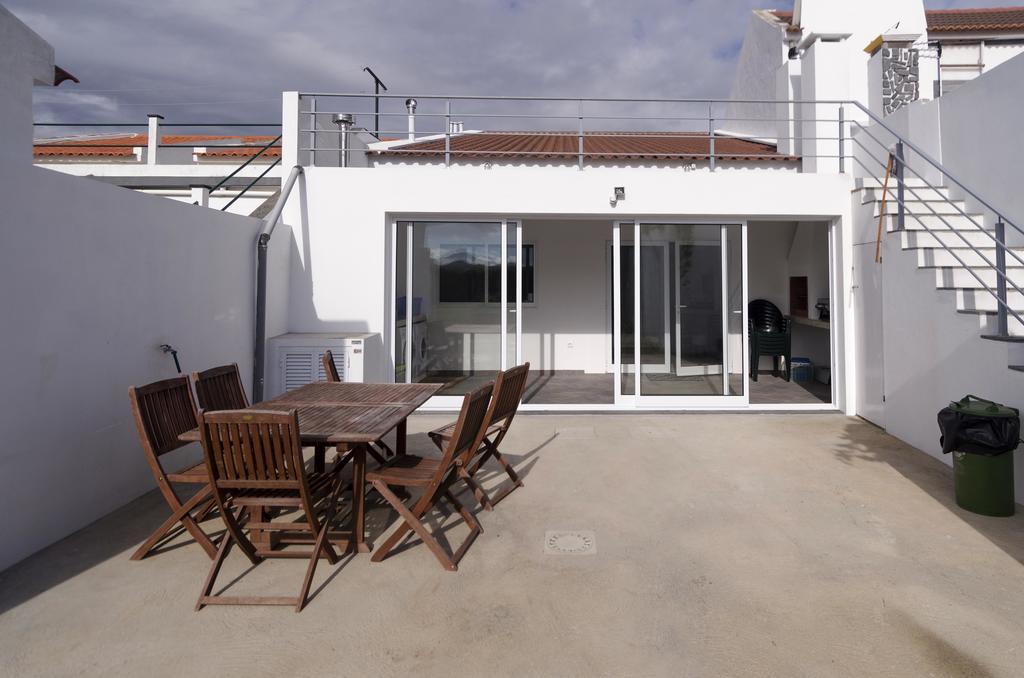 Surf Beach_Santa Barbara Secret Gardens Ribeira Grande Esterno foto